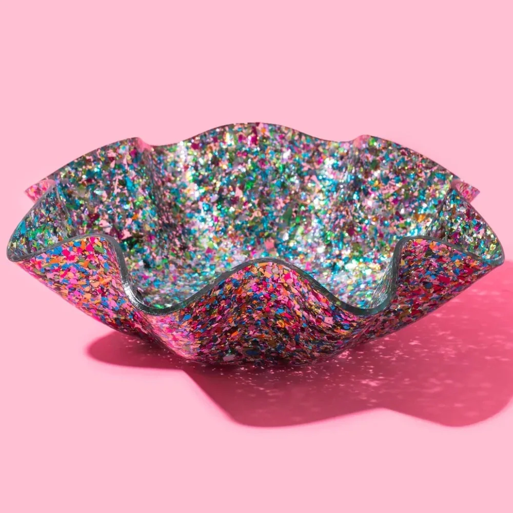 Brand New TAYLOR ELLIOTT DESIGNS Wavy Nesting Bowl - Small - Colorful Confetti - Picture 1 of 1